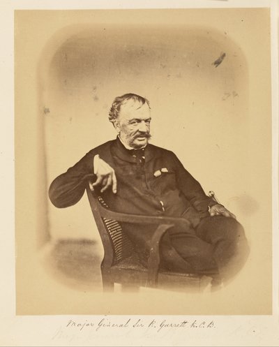 Major-Général Sir R. Garrett, K.C.B. - Felice Beato