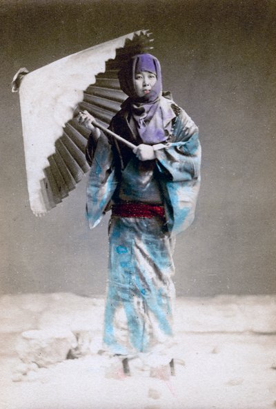 Museme, femme en costume d