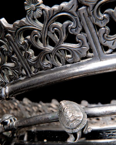 Aquarium et piédestal en bronze argenté 