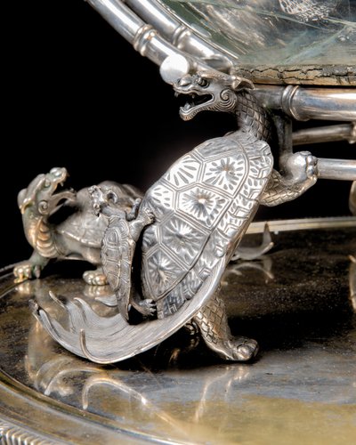 Aquarium et piédestal en bronze argenté 