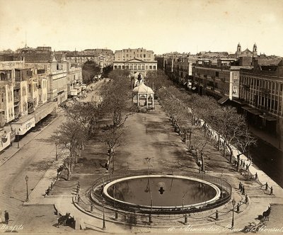 Alexandrie, Égypte: Place des Consuls, avec une grande fontaine ronde - Félix Bonfils