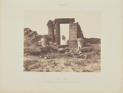 Karnak (Thèbes). Premier Pylône - Ruines de la Porte et des Colosses, vues du Point E - Félix Teynard