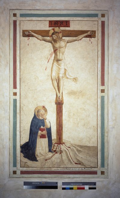 La crucifixion avec Saint Dominique. Inscription "INRI" sur la croix. Fresque de Guido di Pietro - Fra Angelico