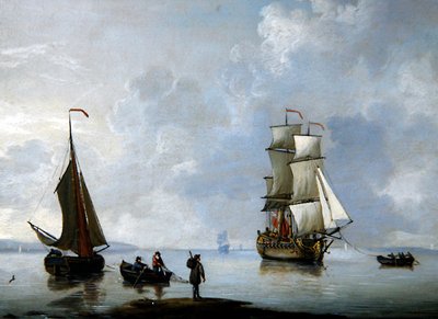 Un navire de guerre britannique remorqué à l