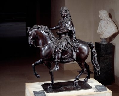 Statue équestre du roi Louis XIV (1638-1715) en bronze fondu à la cire perdue. Sculpture de François Girardon (1628-1715). 17e siècle. Paris, Musée du Louvre - Francois Girardon