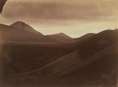 Paysage sombre avec collines - Frank Chauvassaignes