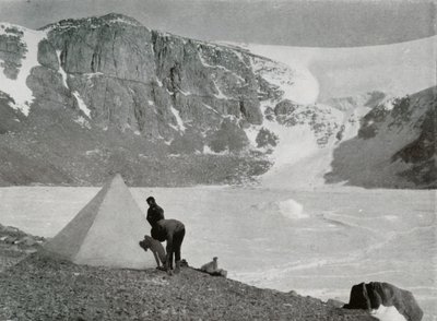 Le Bol du Diable, un Cwm vide dans le coin sud-ouest de Granite Harbour, 1912, 1913 - Frank Debenham