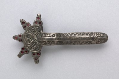 Fibule, 500s - Frankish School