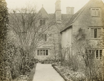 Manoir de Kelmscott : La façade du jardin - Frederick H. Evans