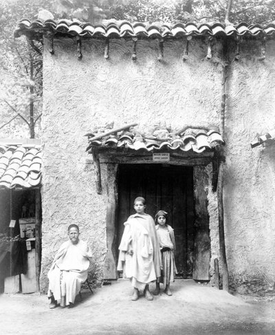 Un exemple de maison kabyle, Exposition de Paris, 1889 - French Photographer
