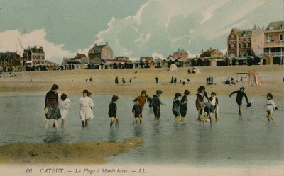 Cayeux, la plage à marée basse. Carte postale envoyée le 27 juillet 1913. - French Photographer
