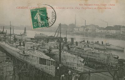 Onze torpilleurs en construction par Schneider et Cie à Chalon-sur-Saône en France - French Photographer