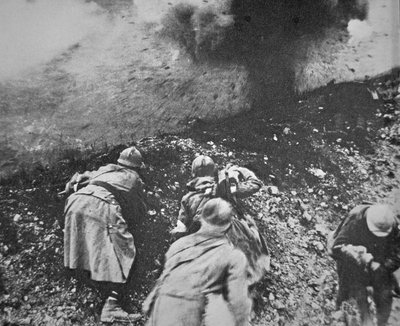 Infanterie française sous le feu de l