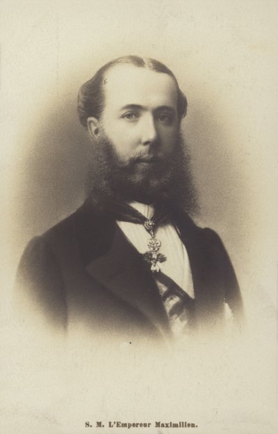 Maximilien I - French Photographer