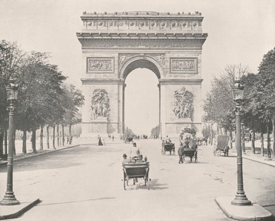 Paris : Arc de Triomphe, depuis l