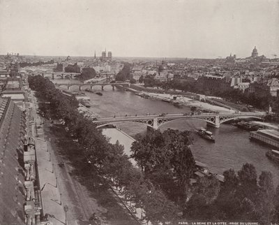 Paris : Vue de la Seine et de l