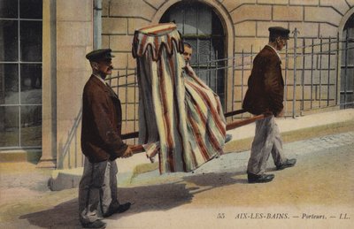 Porteurs transportant un patient à Aix-Les-Bains (photo colorée) - French Photographer