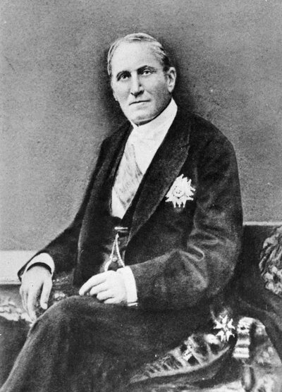Portrait du Baron Georges Eugène Haussmann (1809-91) de Mémoires du Baron Haussmann, Paris, Victor Havard Éditeur, 1889 - French Photographer
