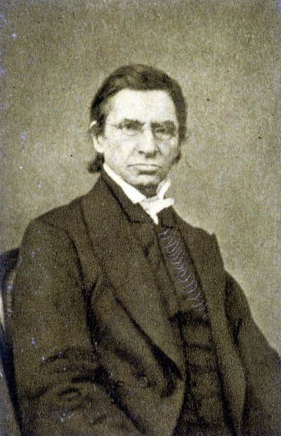 Portrait de Maximilien Émile Littré (1801 - 1881) en 1869 - French Photographer