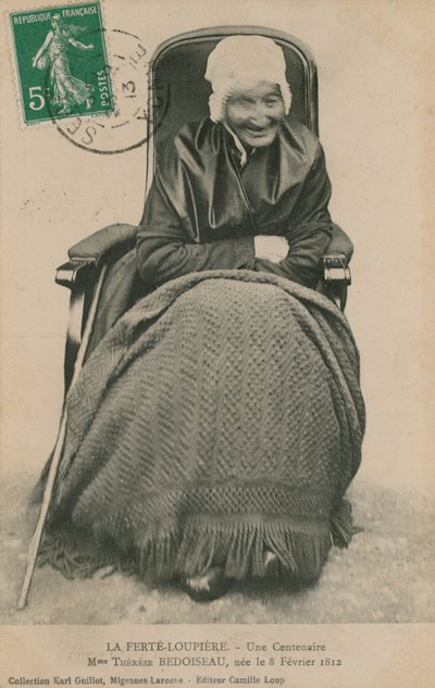 Madame Thérèse Bedoiseau, centenaire, La Ferté-Loupière, 1913 - French Photographer