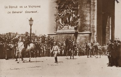 Le Défilé de la Victoire, Général Gouraud - French Photographer