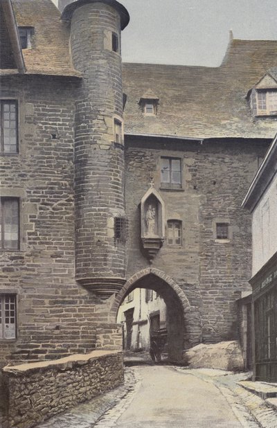 Uzerche, Vieille Porte de ville, Côté de l