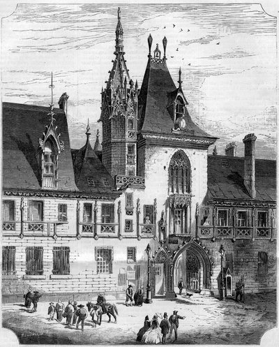Architecture gothique du XVe siècle : façade de la cour intérieure de la maison de Jacques Cœur (1395-1456), marchand français. Bourges, Cher (18) - French School
