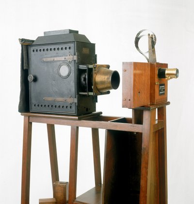 Cinématographe Lumière, 1895 - French School