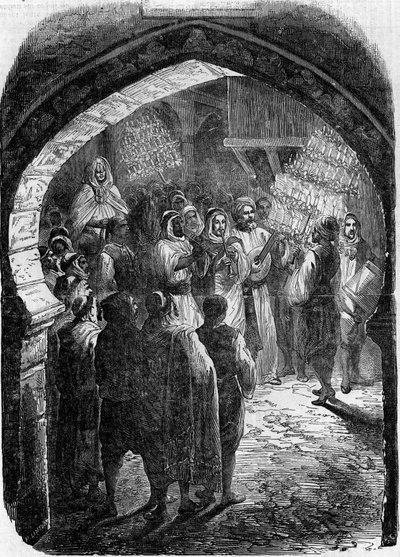Coutume algérienne - mariage : marche aux flambeaux la nuit de noces dans les rues de Tlemcen en Algérie - French School