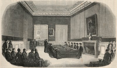 Un examen dans la salle du conseil de l