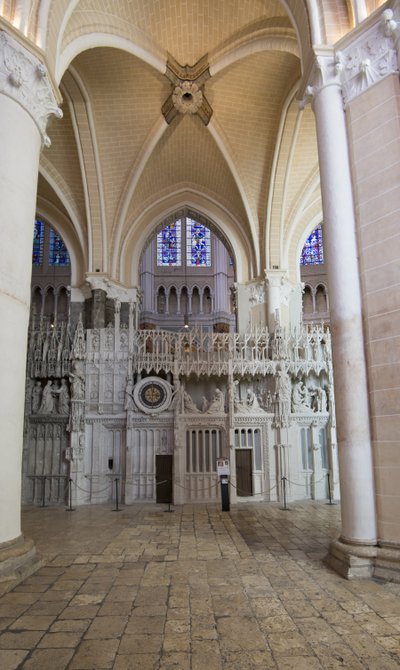 Horloge astronomique de la cathédrale de Chartres située dans le chœur - French School