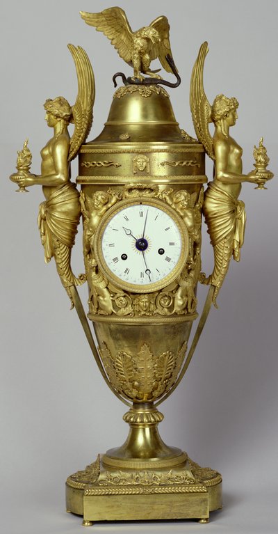 Vase horloge avec un aigle, c.1800 - French School