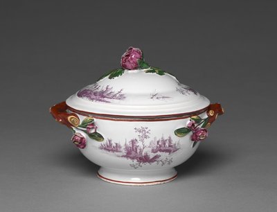 Bol couvert, fabriqué par la manufacture de Saint-Clément, vers 1775 - French School