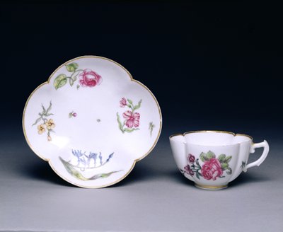 Tasse et soucoupe, Vincennes, vers 1745-52 - French School