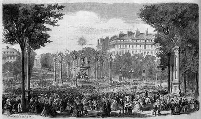 Décoration du Rond Point des Champs Élysées à Paris pour la fête du 15 août - French School