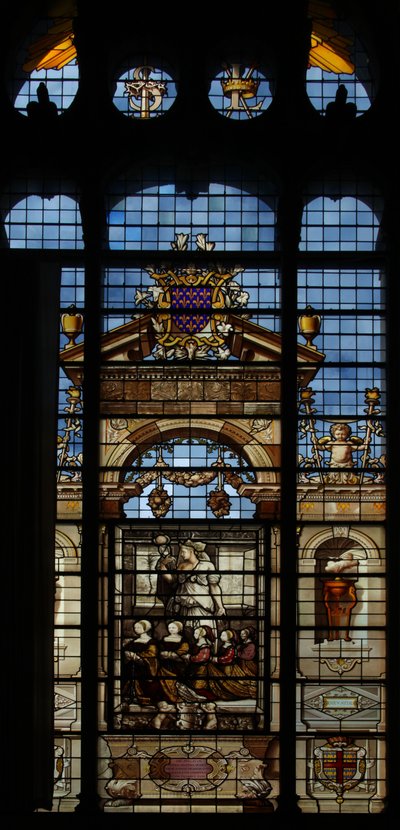 Fenêtre nord de la chapelle du Château de Chantilly - French School