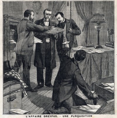 Affaire Dreyfus : Trois officiers en civil et un commissaire de police perquisitionnent le domicile de Georges Picquart (1854-1914). Dans « Le Petit Parisien » le 5/12/1897. Collection privée - French School