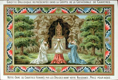 Druides priant devant une statue de la Vierge à l
