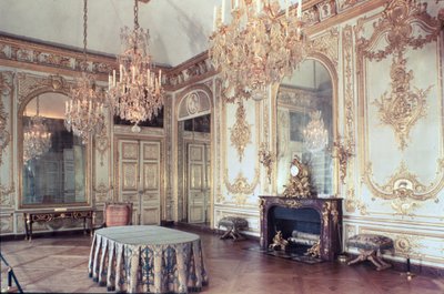 Intérieur de la Salle du Conseil, 1701-55 - French School