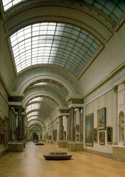 Vue intérieure de la Grande Galerie, XVIe-XIXe siècle - French School