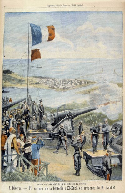 Voyage du Président de la République en Tunisie : à Bizerte, tir en mer depuis la batterie d