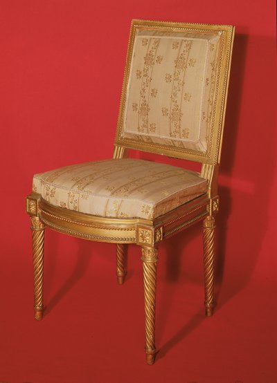 Chaise de style Louis XV (bois doré et soie) - French School