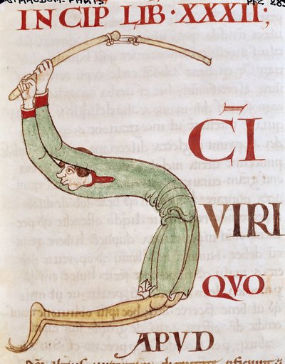 Ms 173 fol.148r Initiale historiée S représentant un homme battant le grain, de Moralia in Job par le Pape Grégoire le Grand - French School