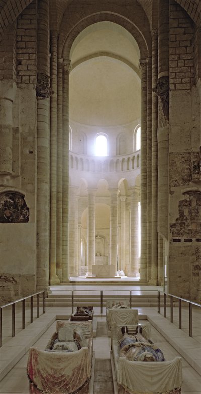 Nef et abside de l