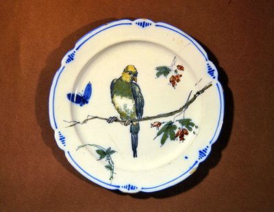 Assiette décorée d