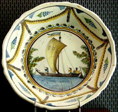 Assiette représentant un voilier sur la Loire, Nevers - French School
