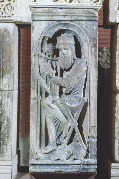 Relief représentant le Roi David jouant de la harpe, de La Daurade - French School