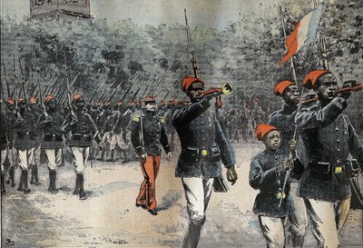 Tirailleurs sénégalais revenant de la mission d