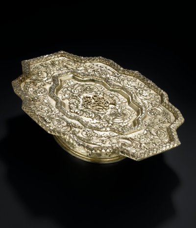 Plateau en argent doré de forme découpée, du service de toilette Lennoxlove, appartenant à Frances Teresa Stewart, Duchesse de Richmond et Lennox : Français, Paris, 1666 - 1667 - French School