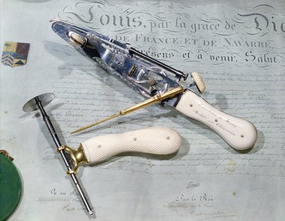 Instruments chirurgicaux utilisés pour l